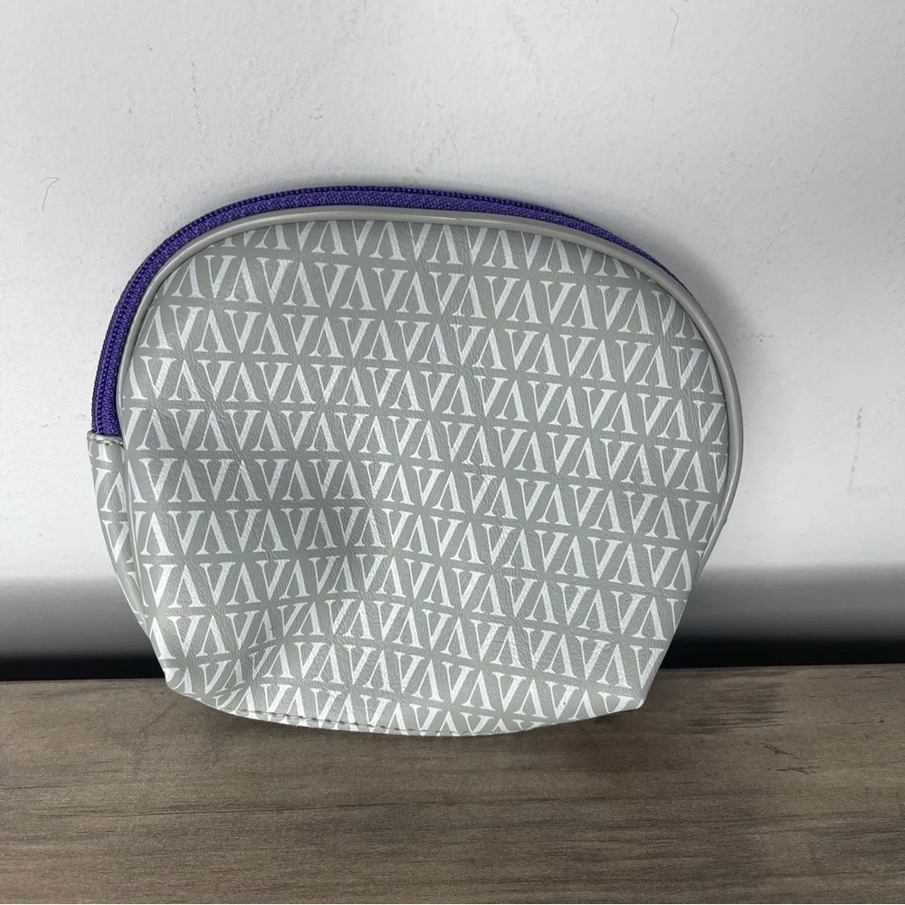 Set of 2 vintage Avon Gray‎ and Purple Patterned Women's makeup Bag Set